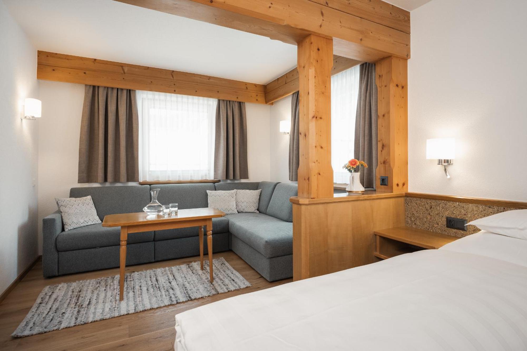 Jochum Hotel Garni Фис Номер фото