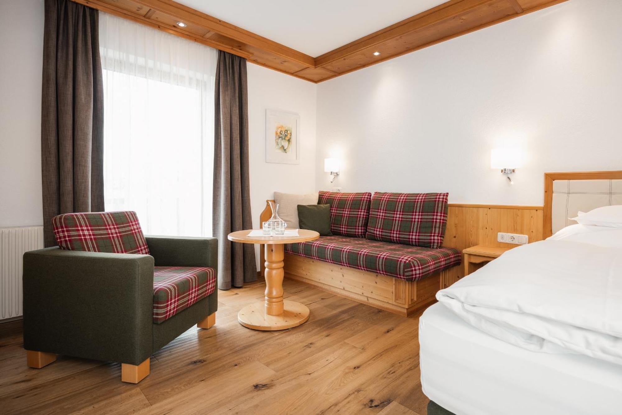 Jochum Hotel Garni Фис Номер фото