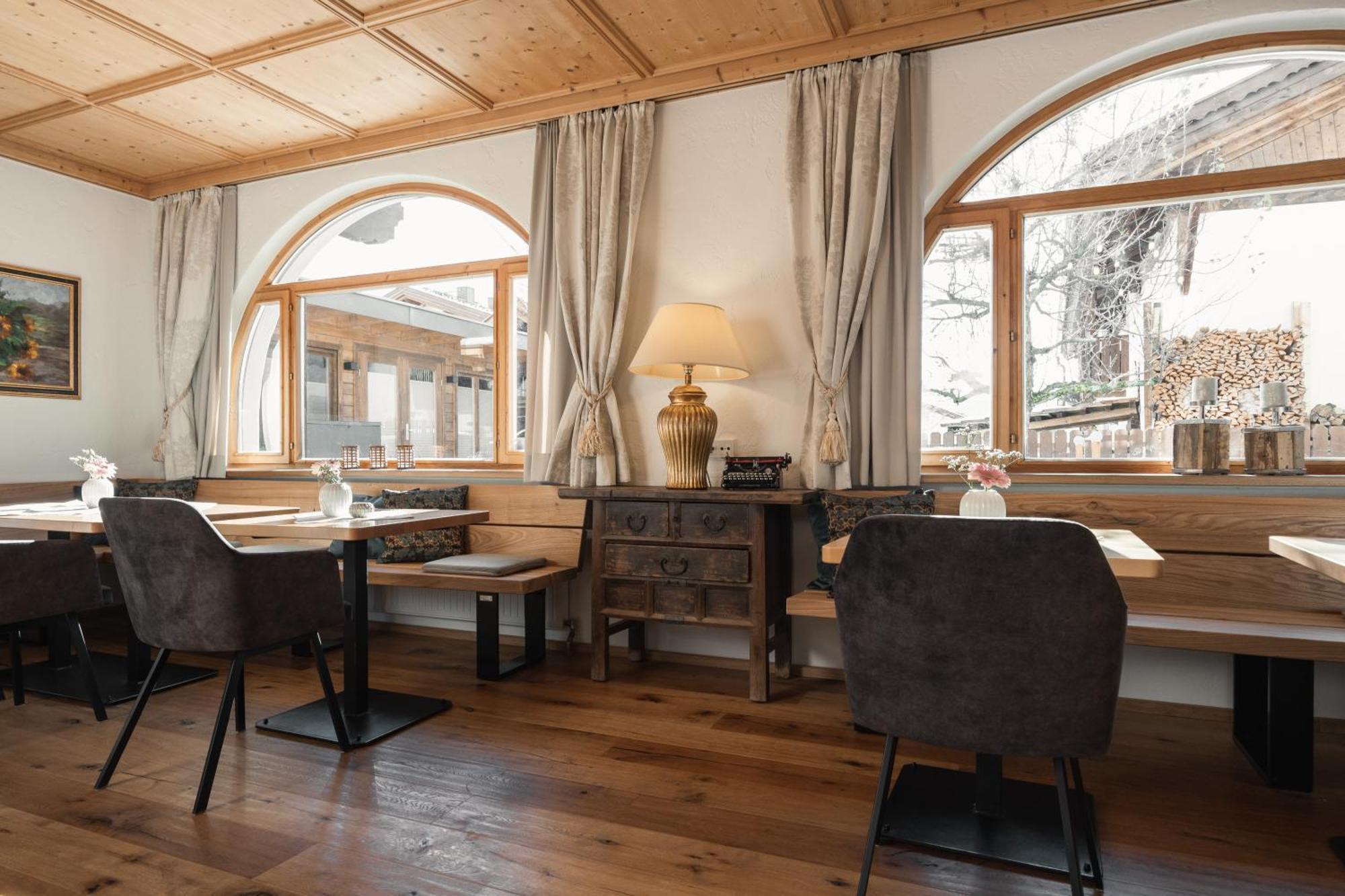 Jochum Hotel Garni Фис Экстерьер фото