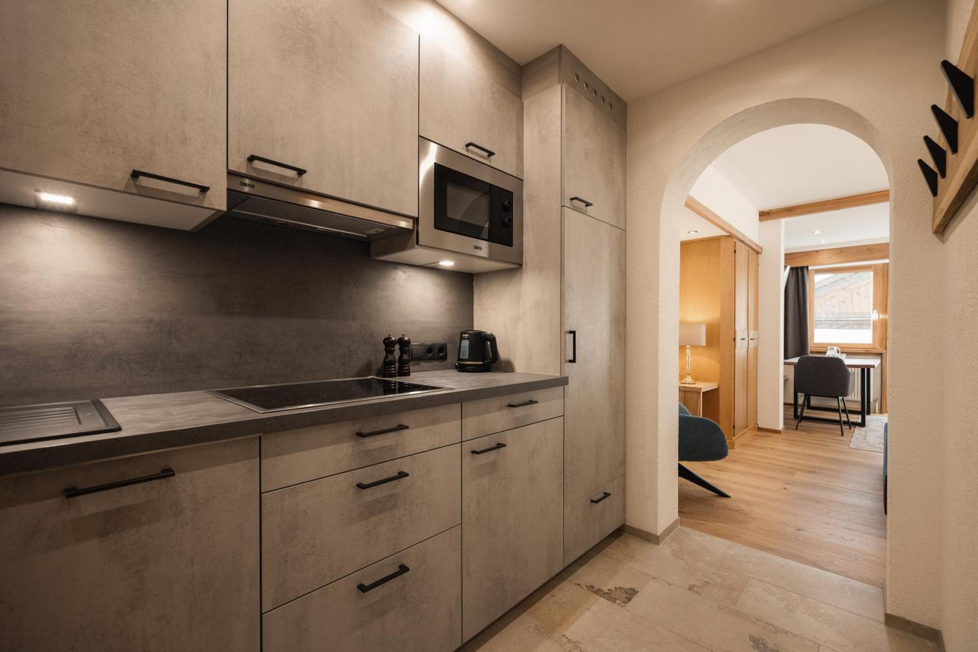 Jochum Hotel Garni Фис Экстерьер фото